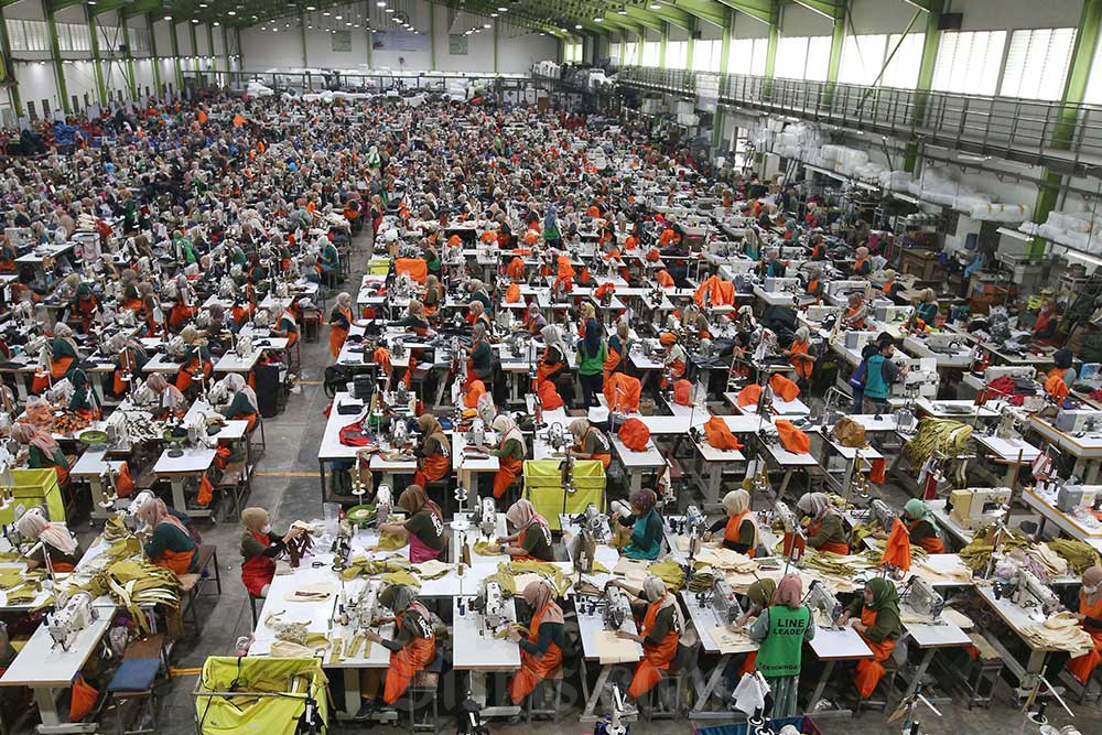  Bantah Deindustrialisasi, Wamenperin: Banyak Investor Asing Mau Tanam Modal di RI
