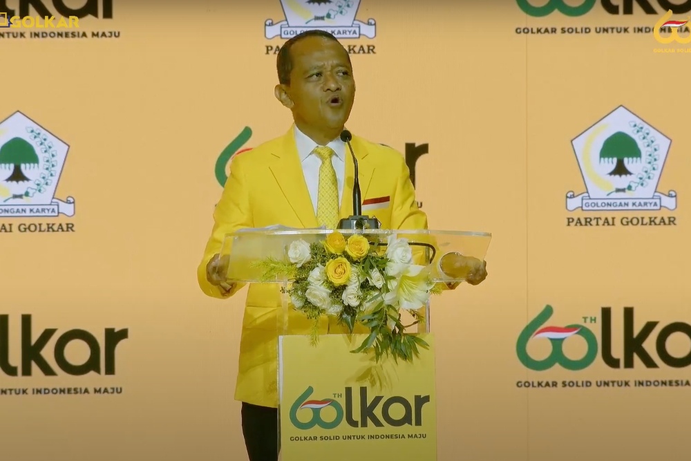 Ketua Umum Partai Golongan Karya (Golkar) Bahlil Lahadalia berpidato di Perayaan HUT ke-60 Golkar pada Kamis malam hari ini (12/12/2024). Youtube Kabar Golkar