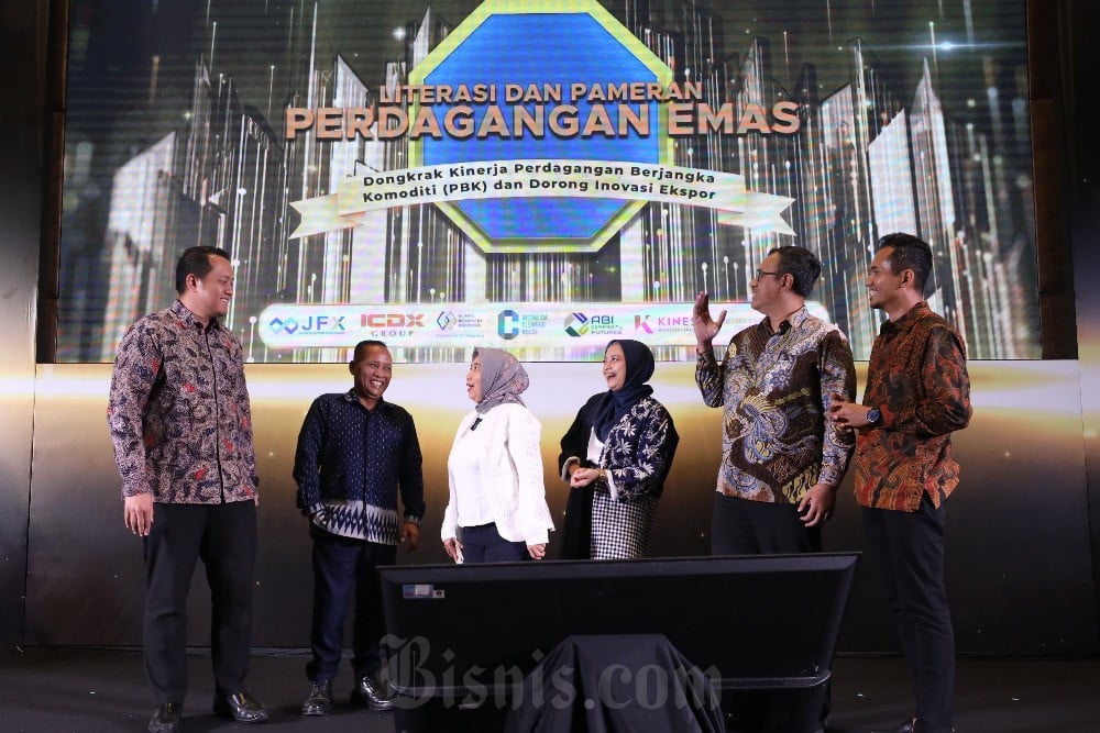  Diskusi Literasi dan Pameran Perdagangan Emas