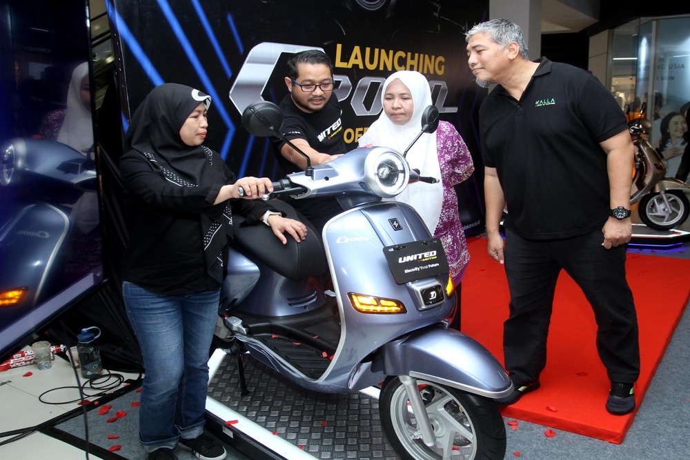  Motor Listrik United C2000 Mengaspal di Sulsel, Ini Targetnya