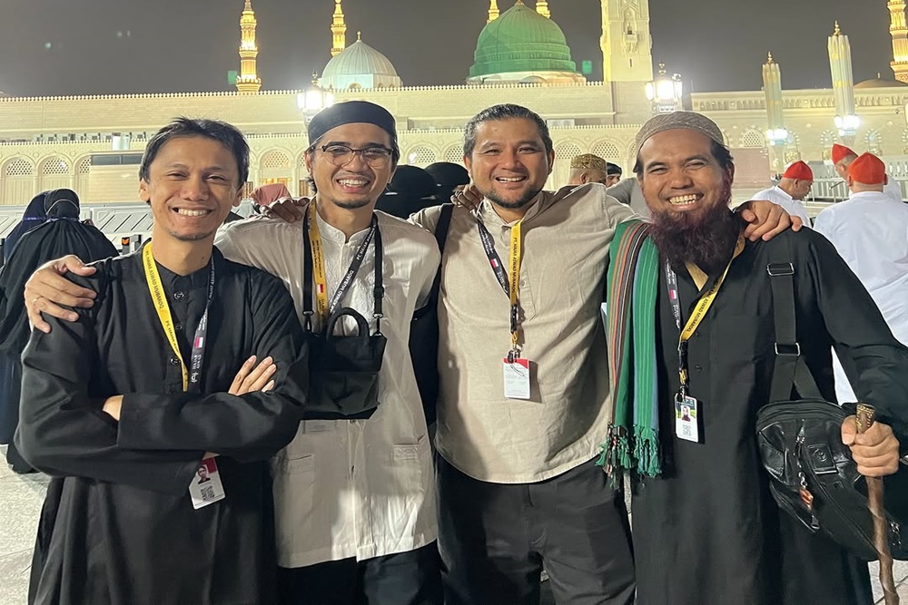  Personel Sheila On 7 Kompak Ibadah Umrah, Bareng Sakti