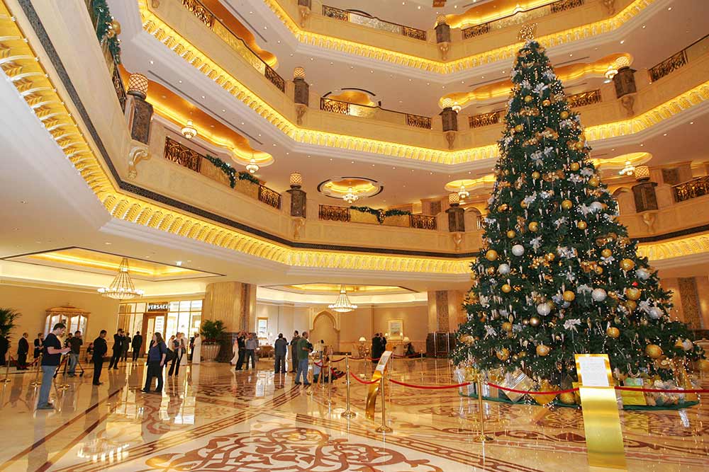 Fakta Unik: Deretan Pohon Natal Termahal di Dunia, Paling Mahal Tembus Rp242 Miliar