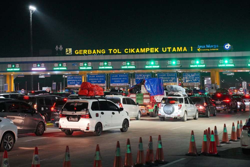 Jasa Marga Catat Lonjakan Lalu Lintas di Gerbang Tol Trans Jawa