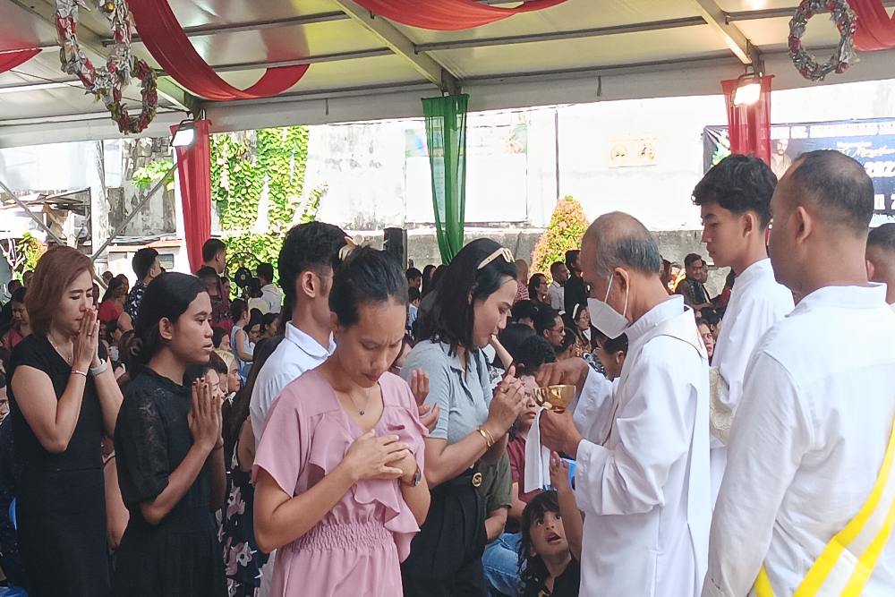  Misa Natal di 77 Gereja Kota Bandung Berlangsung Lancar