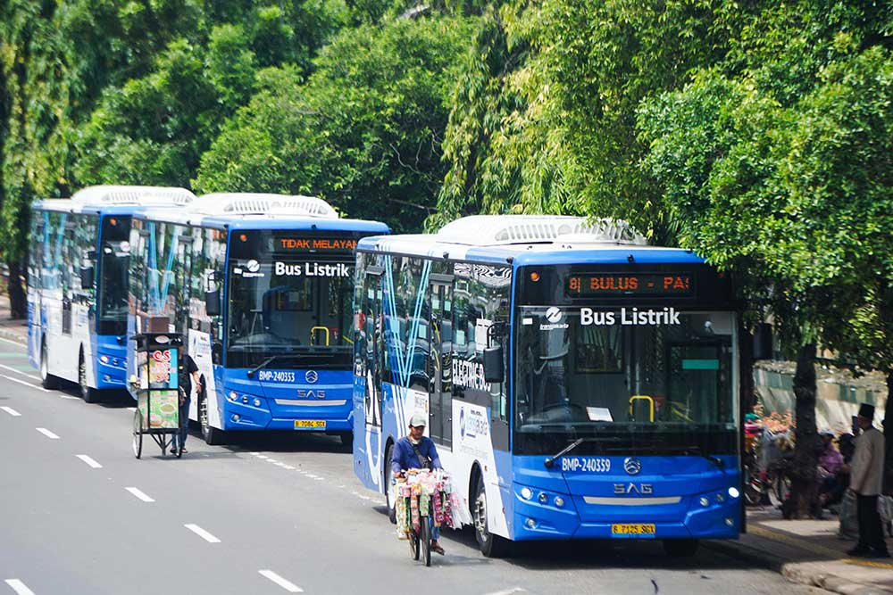  Pemprov DKI Jakarta Gratiskan Transjakarta, MRT Jakarta, dan LRT Jakarta Pada Momen Pergantian Tahun Baru