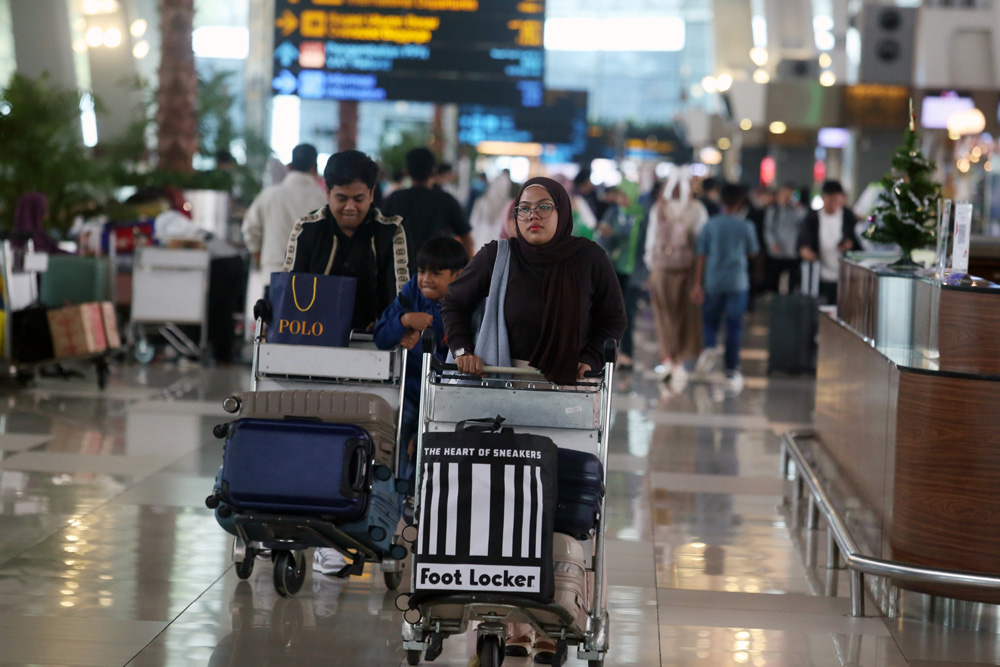  Perjalanan Liburan Tahun Baru Lewat Bandara Soekarno Hatta