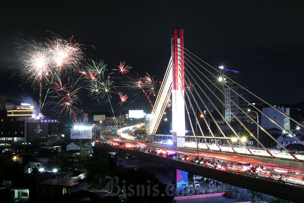 Kemeriahan Pergantian Tahun Di Bandung