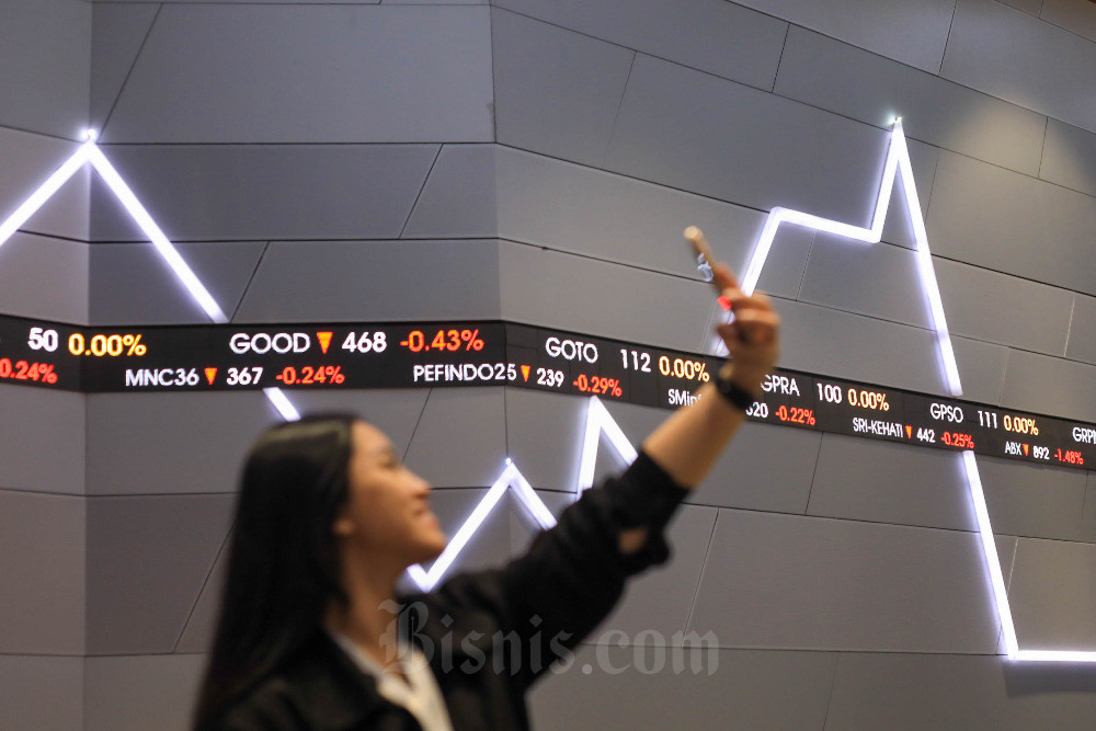 Direktur Utama BEI Iman Rachman menyatakan bahwa transaksi Bursa pada tahun 2025 diyakini lebih tinggi dibandingkan dengan capaian 2024.Bisnis/Himawan L Nugraha