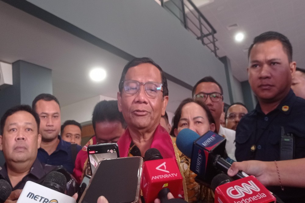  Mahfud MD Respons Romli Soal Ancaman Pasal Fitnah Dalam Polemik Pengampunan Koruptor