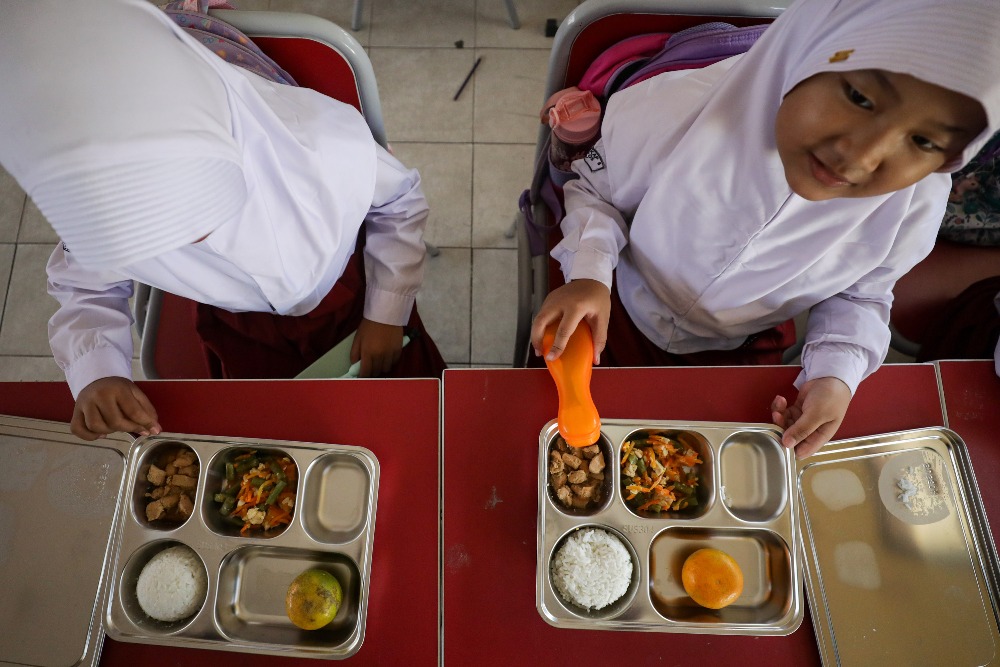  Makan Bergizi Gratis Dimulai, Kabupaten Cirebon Belum Kebagian Jadwal