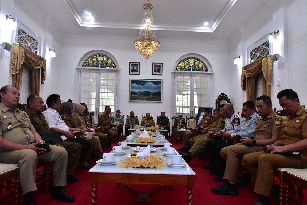  Pemkab Sumedang Bersiap jadi Tuan Rumah Peringatan Hari Desa Nasional 2025