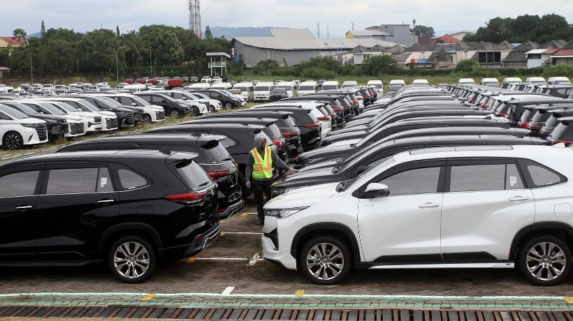  Honda, Toyota (ASII) Strategize for Vehicle Tax Opsen