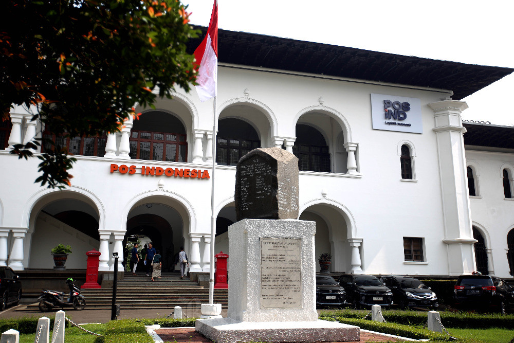  Pos Indonesia Catatkan Sukuk Rp1 Triliun di Bursa Efek Indonesia