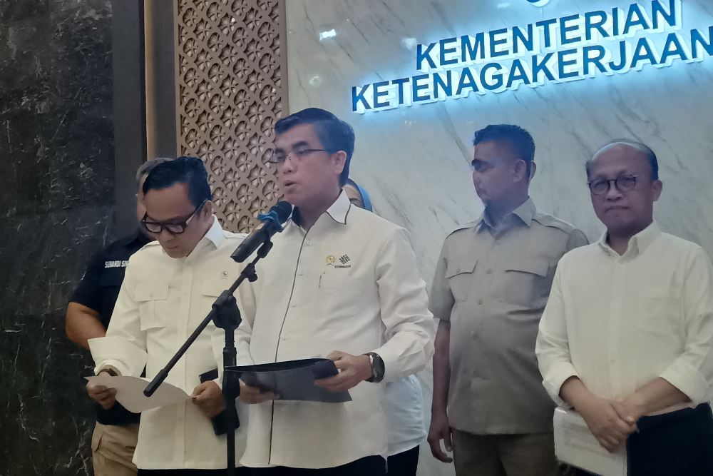  Kemenaker: Kenaikan Usia Pensiun Tak Menambah Beban Iuran JP Pekerja