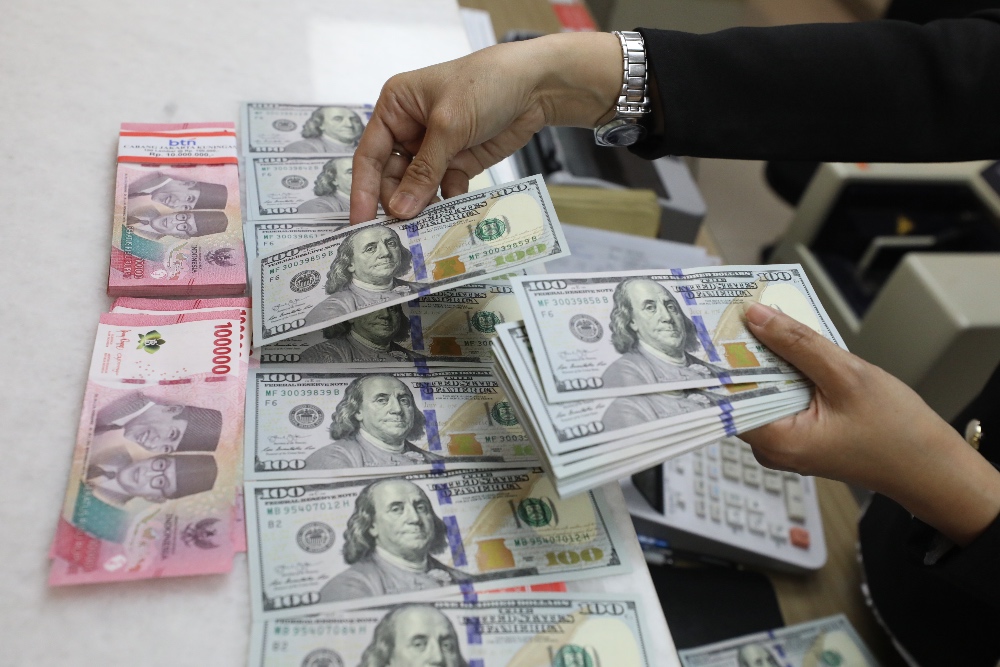  Nilai Tukar Rupiah terhadap Dolar AS Hari Ini, Selasa 14 Januari 2025