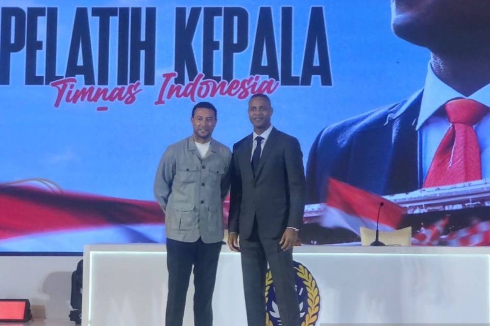  Bertemu di Stadion Madya, Indra Sjafri dan Kluivert Bahas Timnas U-20?