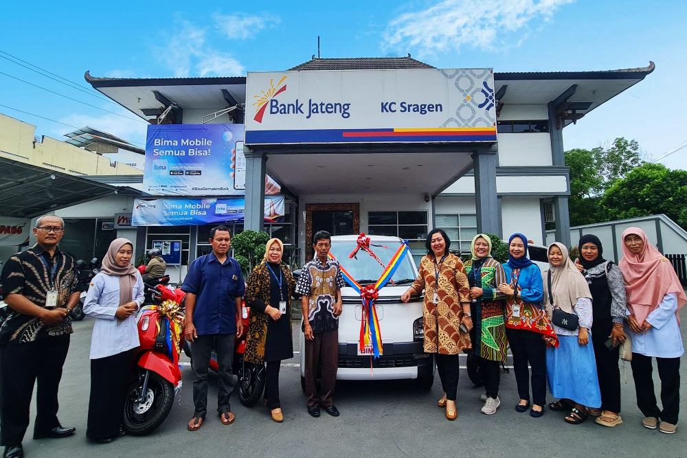  Bank Jateng Sragen Serahkan Hadiah Undian Tabungan Bima