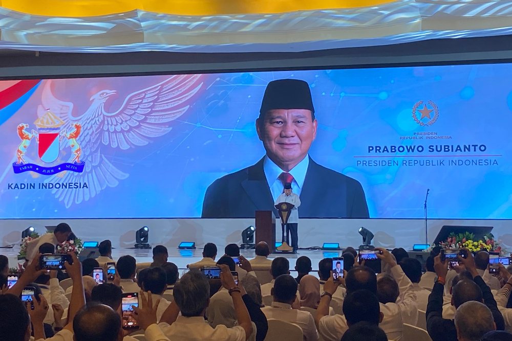  Prabowo Hadiri Munas Kadin, Duduk Diapit Anindya Bakrie & Arsjad Rasjid