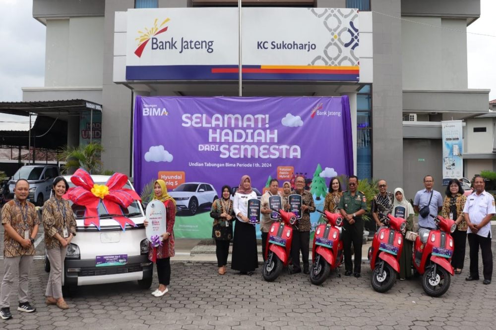  Nasabah Bank Jateng Sukoharjo Raih Hadiah Kendaraan Listrik
