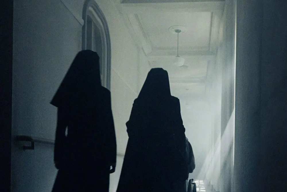 Film Dark Nun kisah Song Hye-kyo yang berjuang menyelamatkan Moon Woo-jin