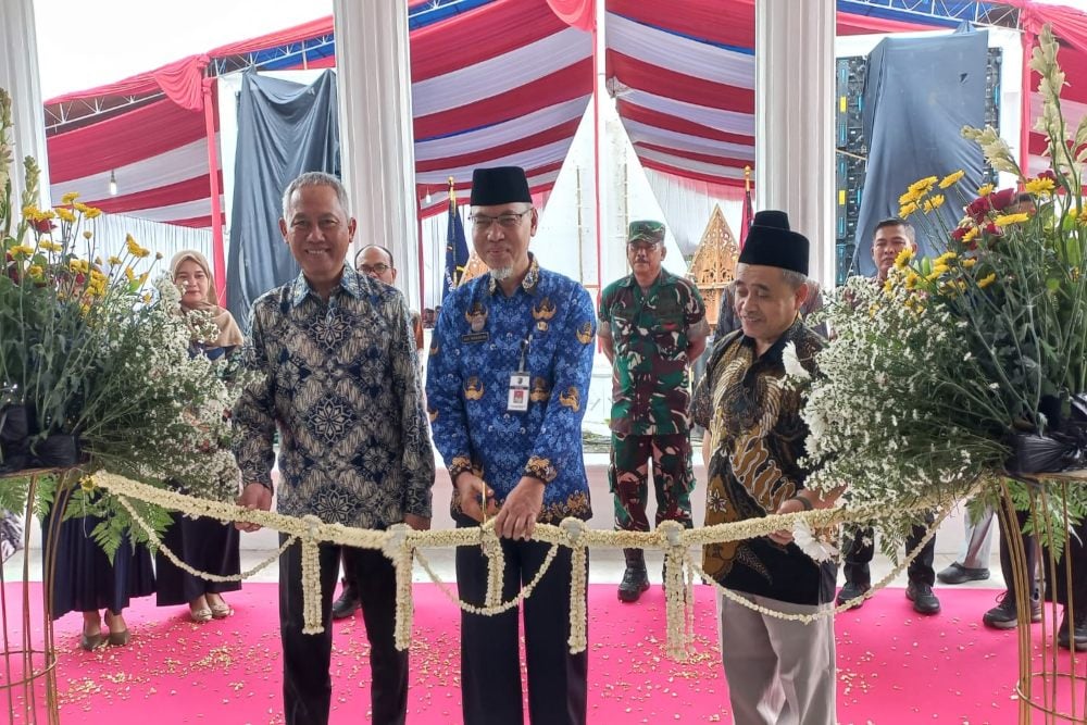  Bank Jateng Syariah Resmikan Kantor Baru di Pekalongan