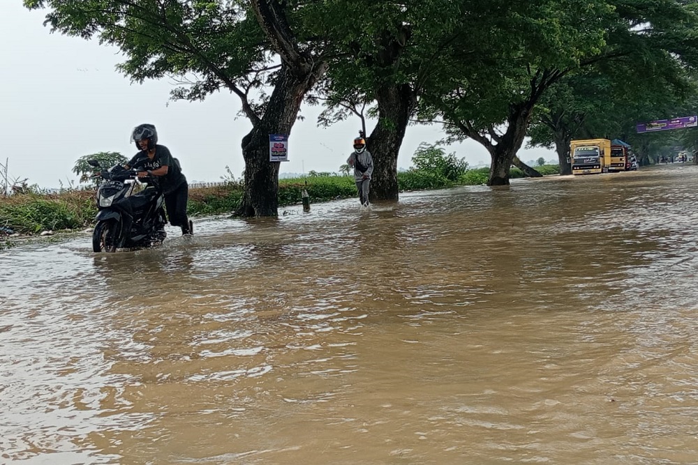  Pemerintah Dituntut Tanggung Jawab Terkait Banjir Bandang di Cirebon