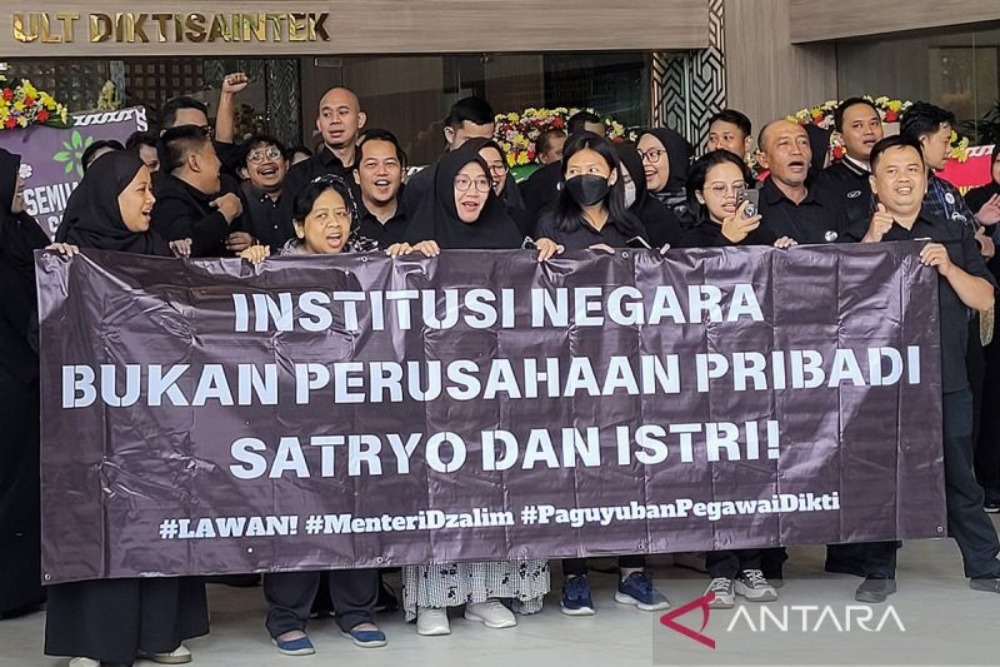  Polemik Tukin Dosen ASN Bikin Medsos Anggota Komisi X Diserbu Netizen