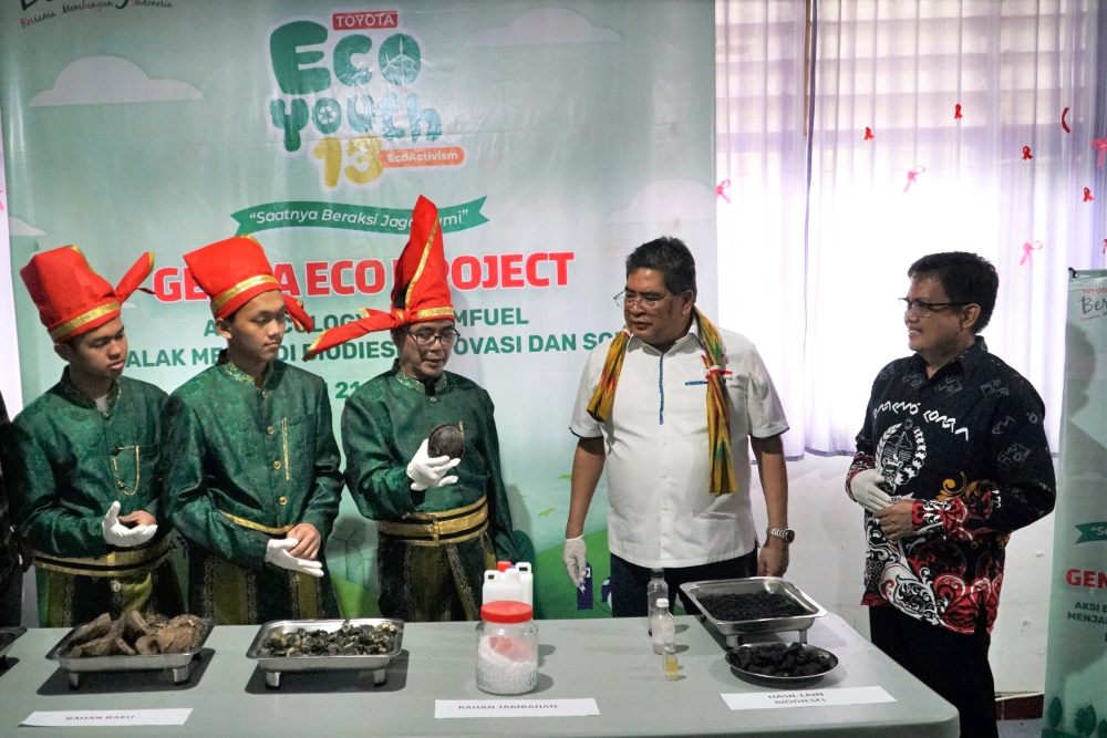  Ikut Program TEY, Siswa Makassar Olah Limbah Buah Jadi Biofuel dan Pupuk