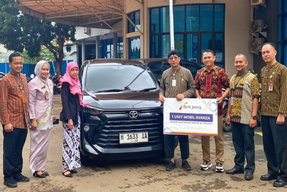  Bank Jateng Serahkan Bantuan Mobil Operasional RSUD Rehatta Jepara