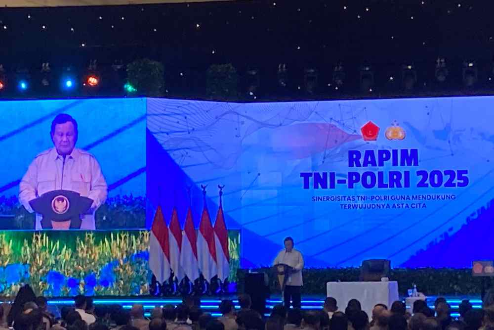  TNI-Polri Memegang Monopoli Senjata, Prabowo: Rakyat yang Menggaji Saudara