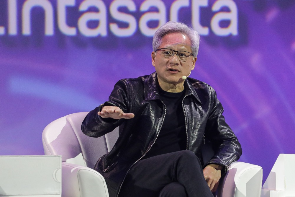 Founder & CEO Nvidia Jensen Huang saat acara Indonesia AI Day 2024 di Jakarta, Kamis (14/11/2024). / Bisnis-Arief Hermawan P