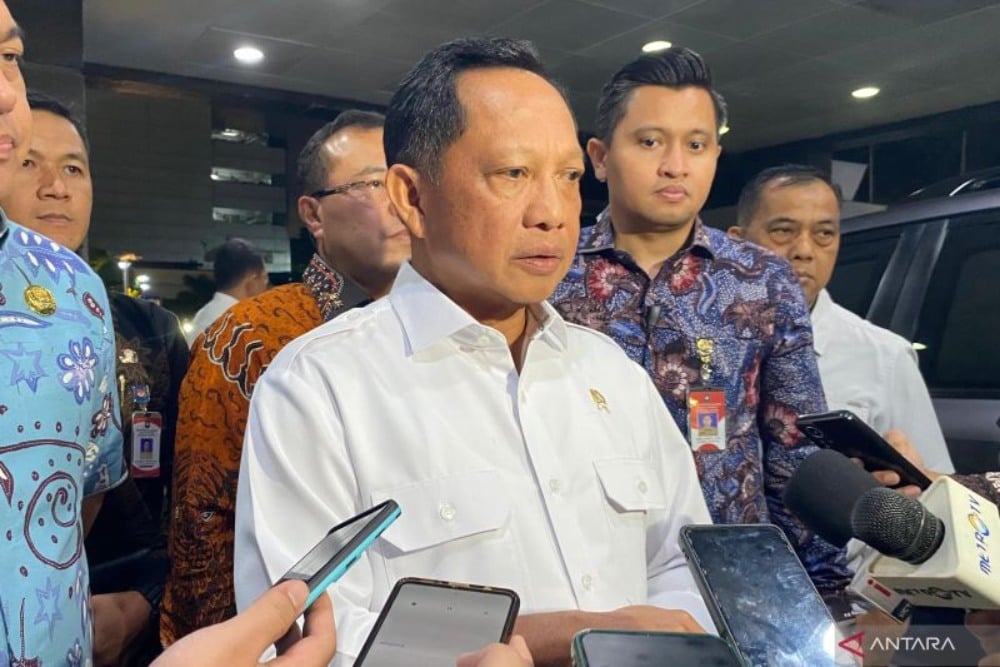  Mendagri Tito: Prabowo Pilih 20 Februari untuk Pelantikan Kepala Daerah Terpilih