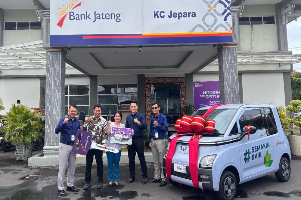  Pengusaha Mebel Jepara Raih Hadiah Mobil Listrik Undian Tabungan Bima Bank Jateng
