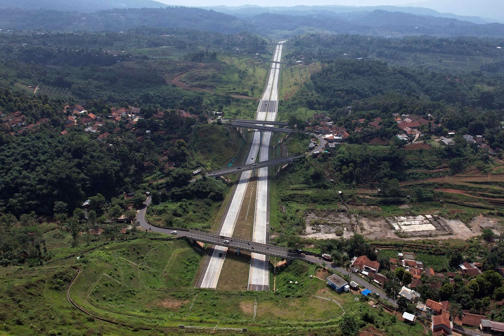  Ekonomi Jabar 2024 Tumbuh 4,95%