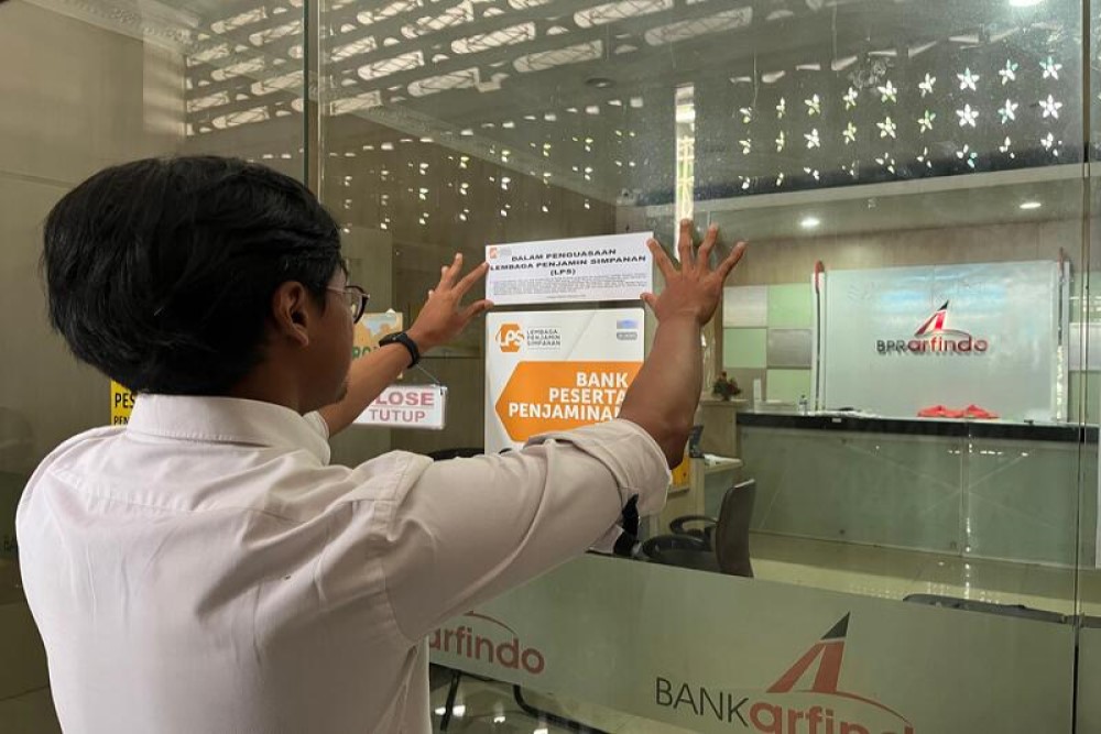  Penanganan Bank Bangkrut, LPS: Pengembalian Uang Nasabah BPR Arfak Rampung 14 Mei 2025