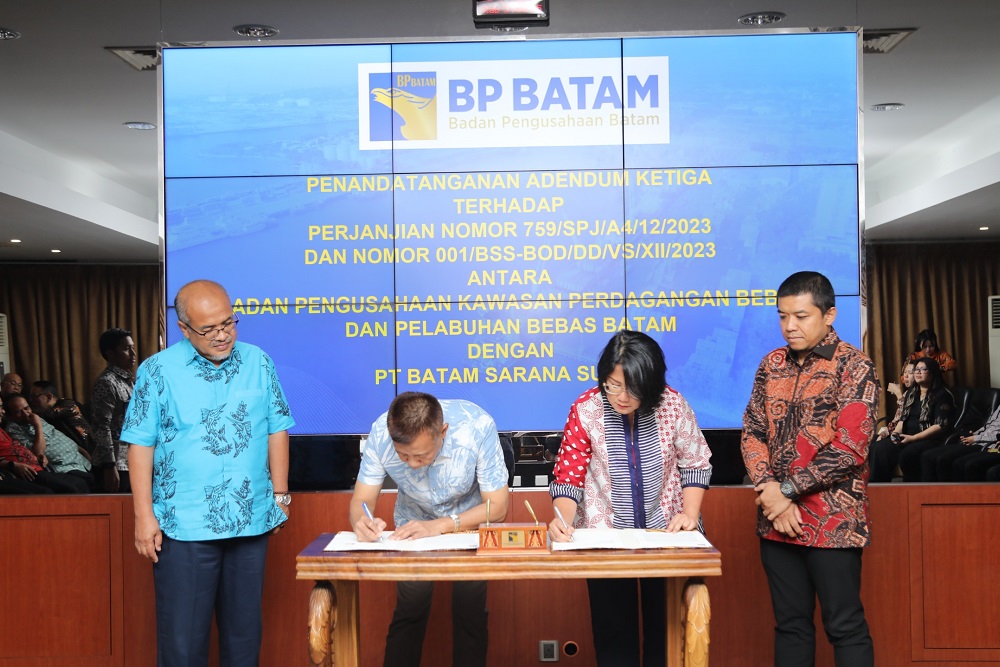  Rencana Investasi PLTS Terapung Waduk Duriangkang Batam Masuki Tahapan Baru