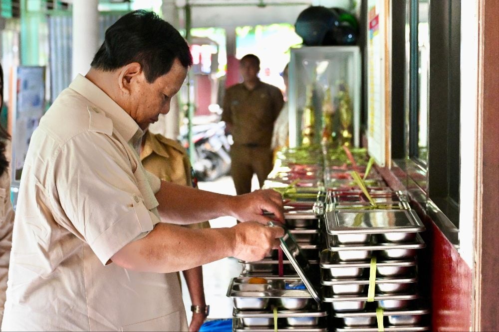  Prabowo Kembali Sidak Dadakan, Cek Pelaksanaan MBG di Bogor