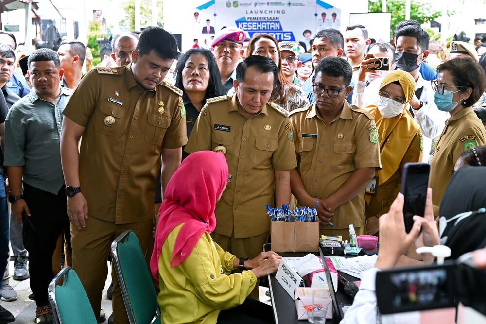 Launching gerakan serentak program pemeriksaan kesehatan gratis di Medan Sumatra Utara. /Diskominfo Sumut.