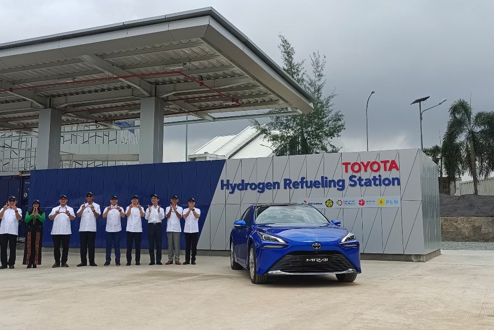  Toyota Investasi Rp35 Miliar untuk Stasiun Pengisian Mobil Hidrogen