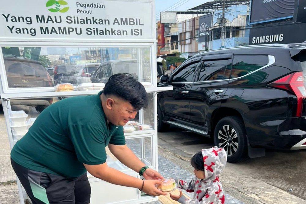  Karyawan Pegadaian Sukses Gelar Program “Mengetuk Pintu Langit” di Sumbagsel