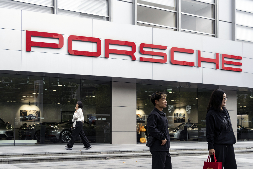  Permintaan Mobil Listrik Lesu, Porsche akan PHK 1.900 Karyawan hingga 2029