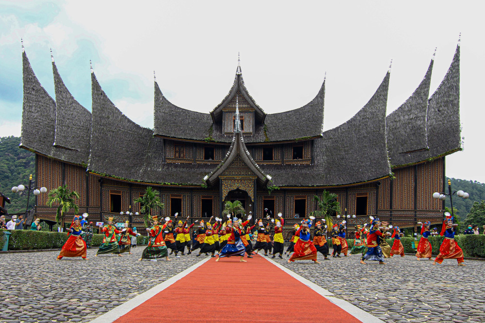  Kemenpar Tetapkan 9 Event Pariwisata di Sumbar Masuk KEN 2025