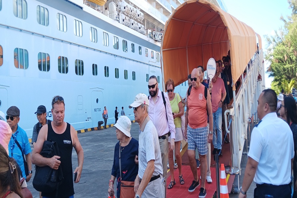  Kapal Pesiar Jumbo Berlabuh di Bali, Bawa 4.279 Wisatawan