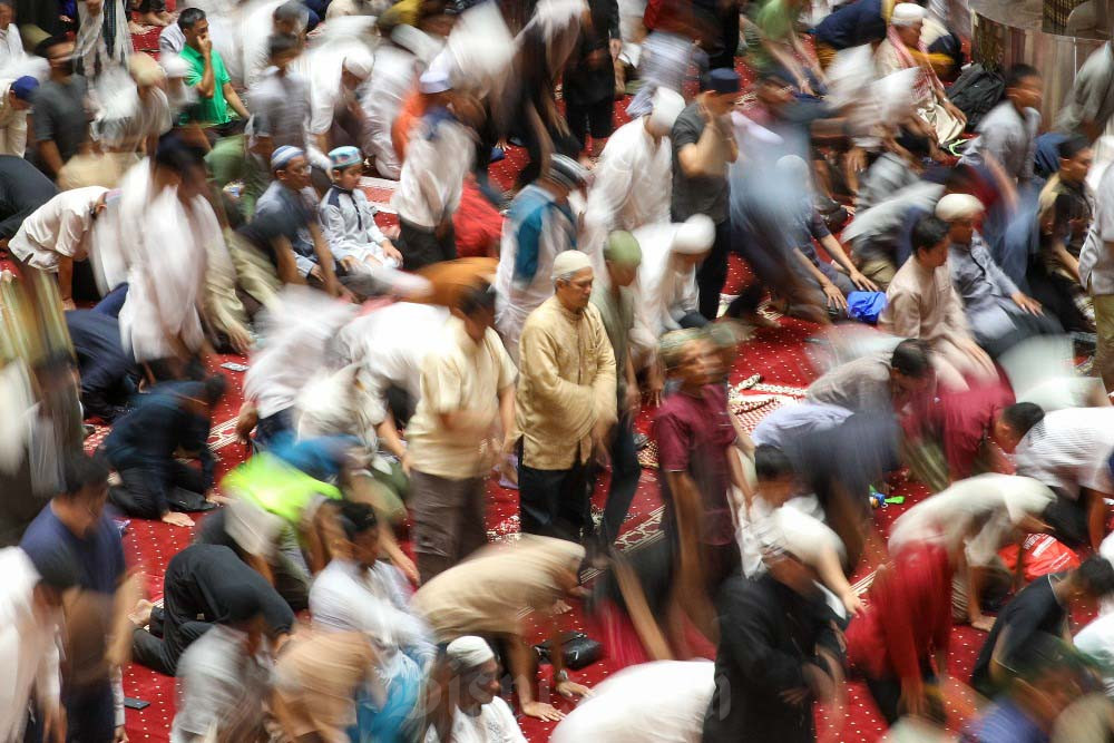 Bacaan Doa dan Tata Cara Salat Tarawih Sendiri di Rumah
