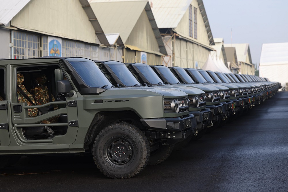  Sekda Jabar Apresiasi Pembagian Mobil Operasional dari Menhan untuk TNI/Polri di Daerah