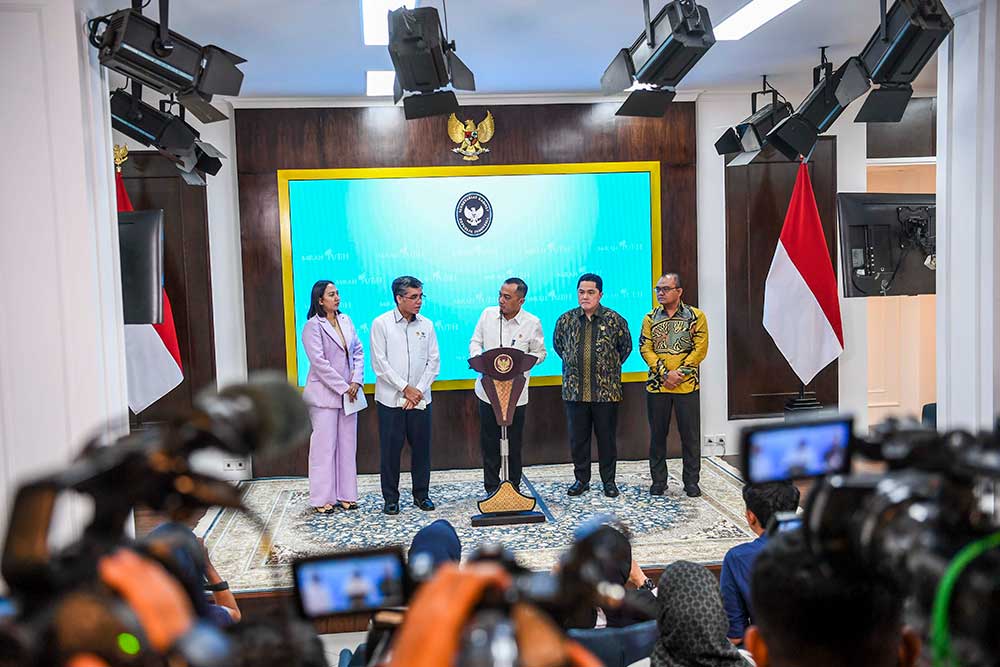  Pemerintah Akan Berikan Fasilitas Kepada Buruh Sritex Yang Terkena PHK Untuk Bekerja Kembali
