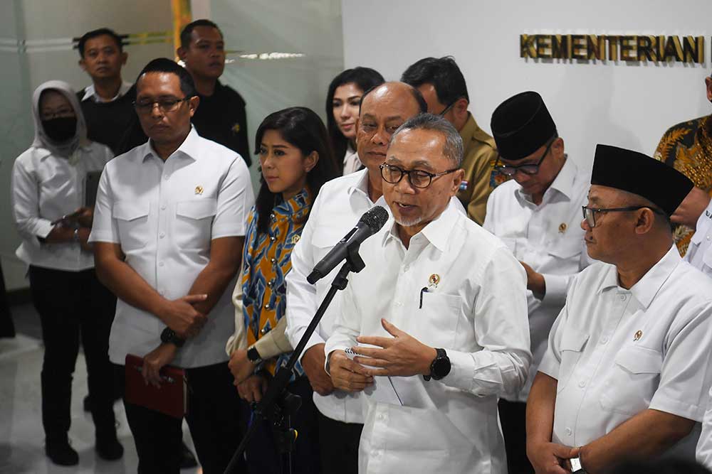  Pemerintah akan Menggelontorkan Dana Hingga Dua Triliun Rupiah Perbulan Untuk Anggaran Program MBG