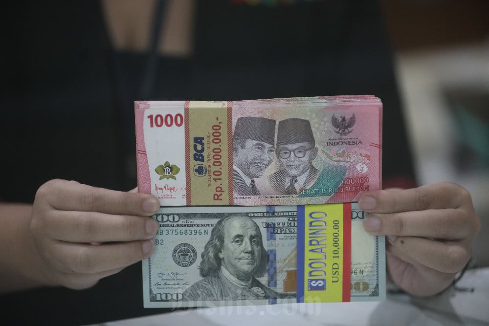  Kurs Dolar AS BCA, BRI, Mandiri dan BNI Hari Ini, 4 Maret 2025