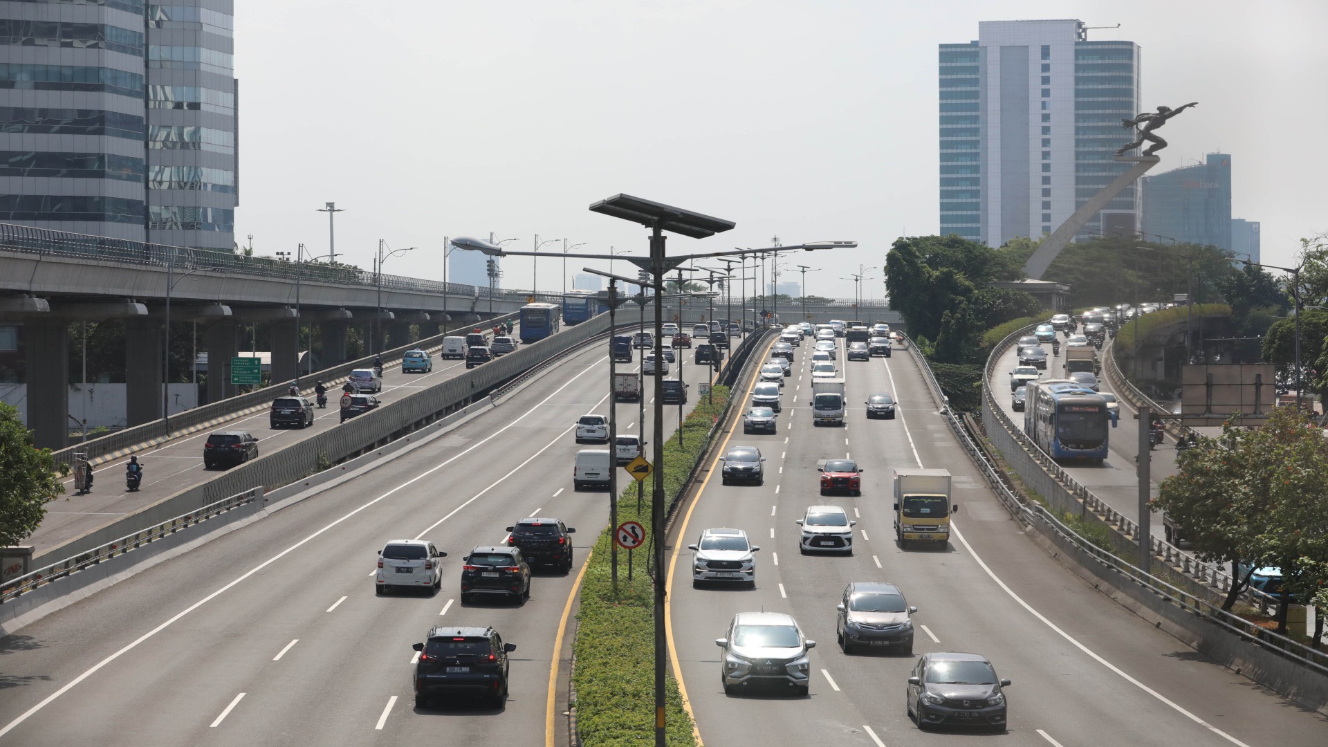 Asa Jasa Marga (JSMR) Jelang Lebaran, Sambut Trafik Tinggi Jalan Tol