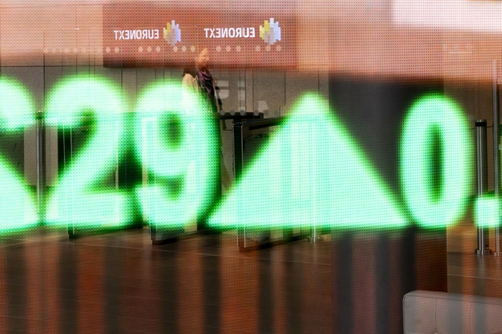  Bursa Eropa Ditutup Flat, Dukungan ECB Imbangi Tekanan Imbal Hasil Obligasi